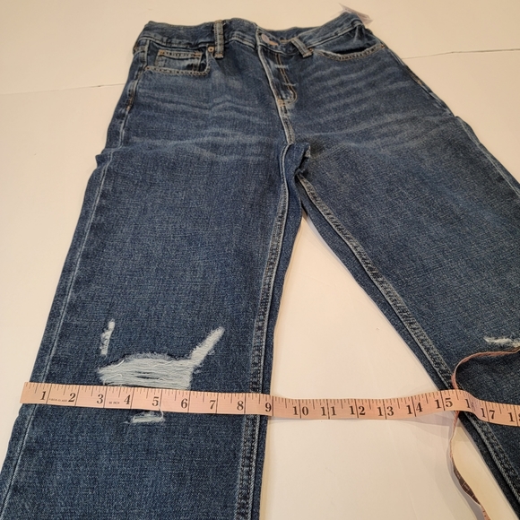 Old Navy Loose High-Rise  Destroyed 90's Straight Jeans Size 18 (33)* NWT! - Picture 8 of 17
